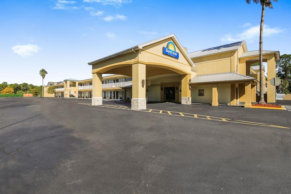 Days Inn By Wyndham Daytona Beach Speedway Exterior foto